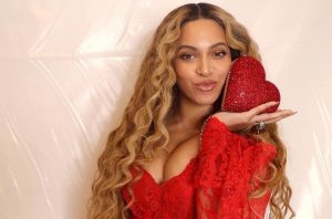 Découvrez 8 idées coiffure pour la St Valentin