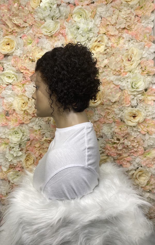 Anika - Perruque Bouclée Lace Frontal – Image 4
